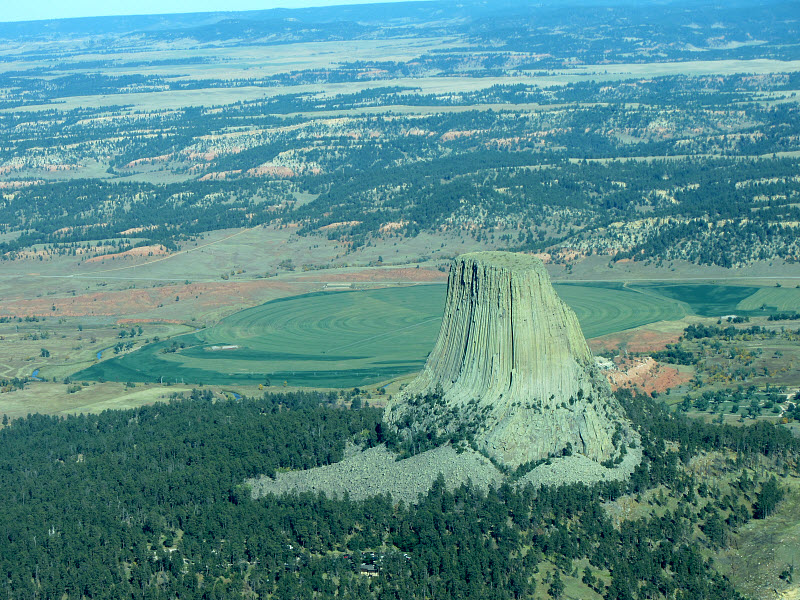  Devils Tower 