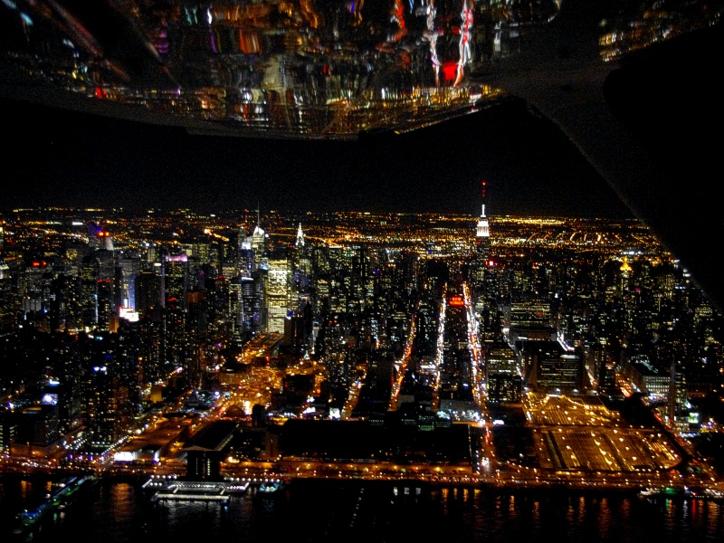  Manhattan by Night 